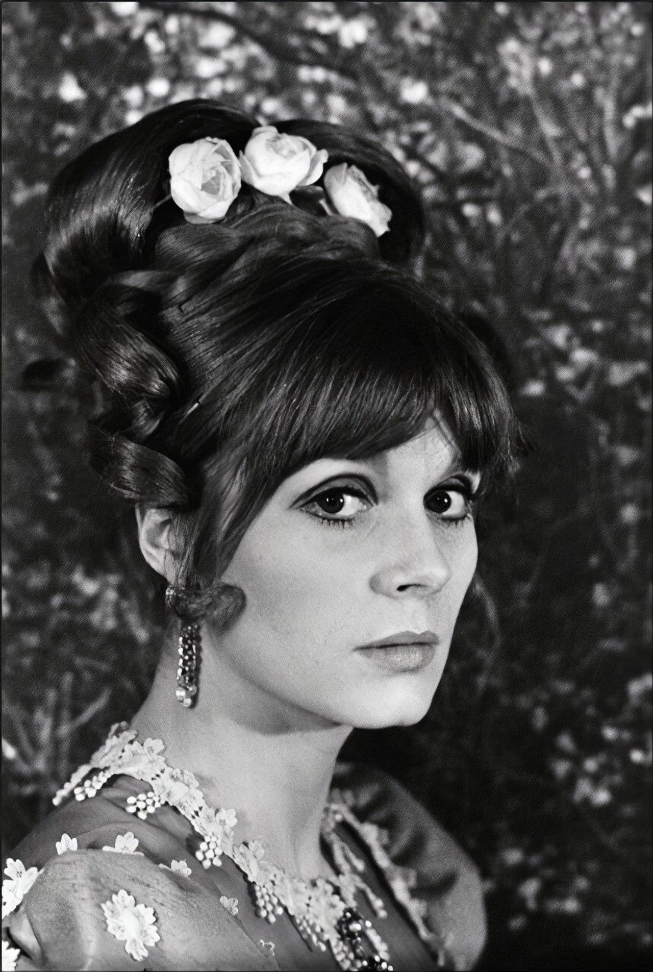 Poster do filme Julie de Chaverny ou La double méprise