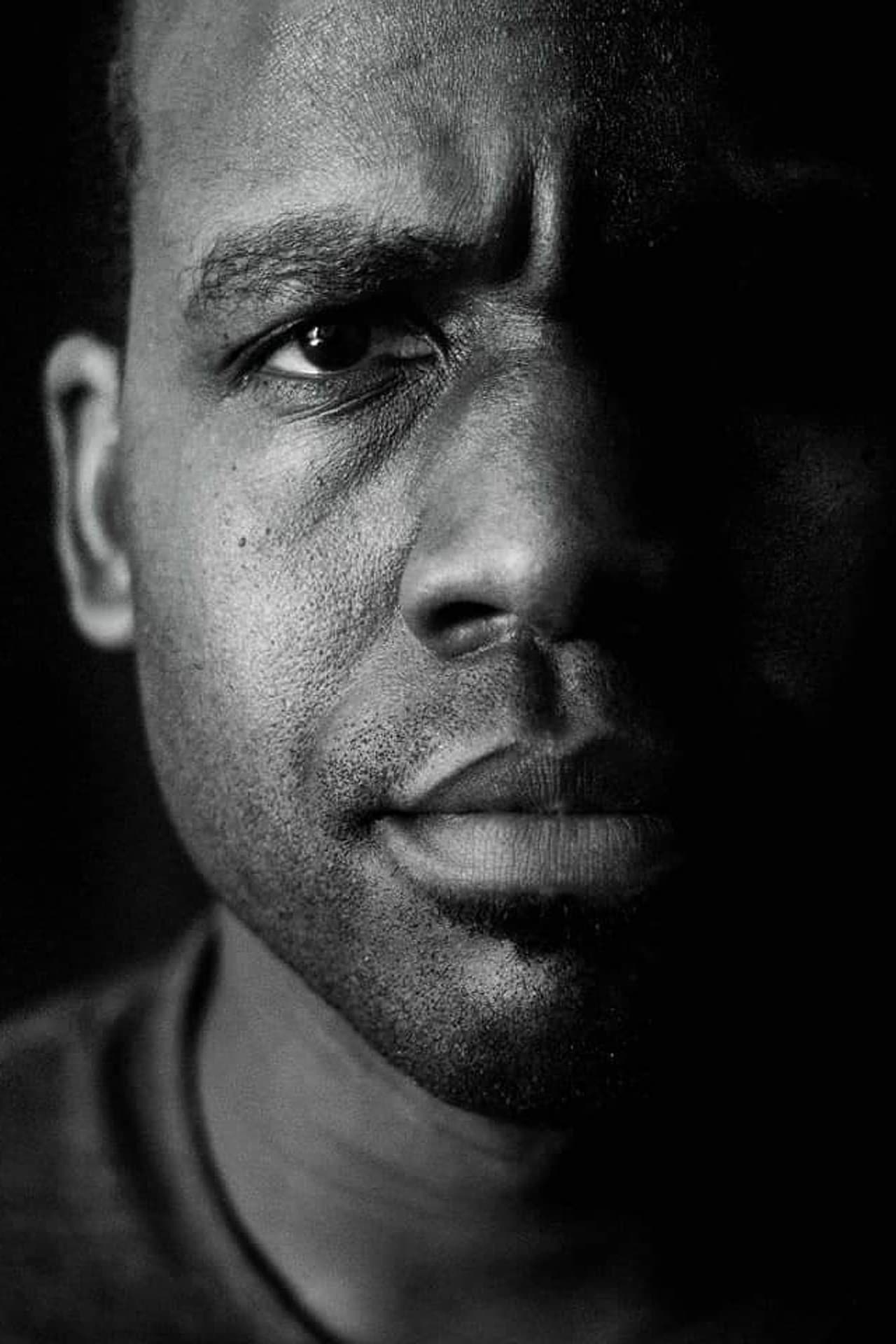 Imagem de perfil de Dannon Everett