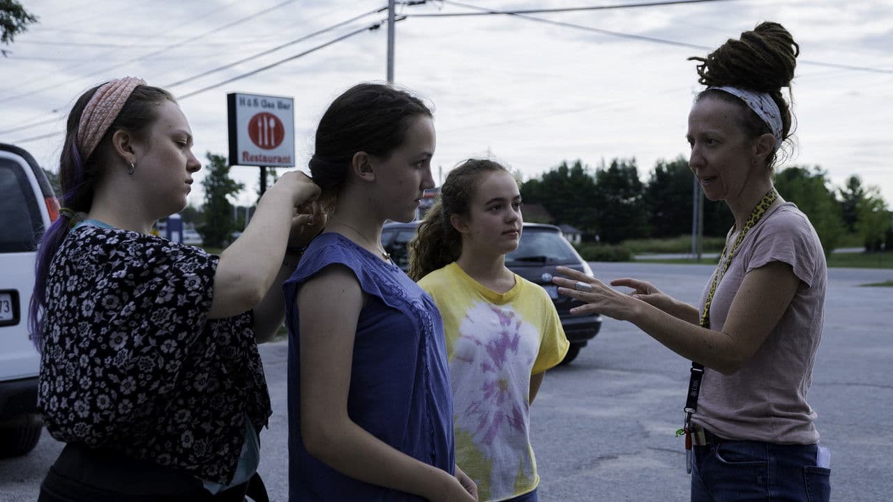 Imagem de fundo do filme The Other Side of Porcupine Lake