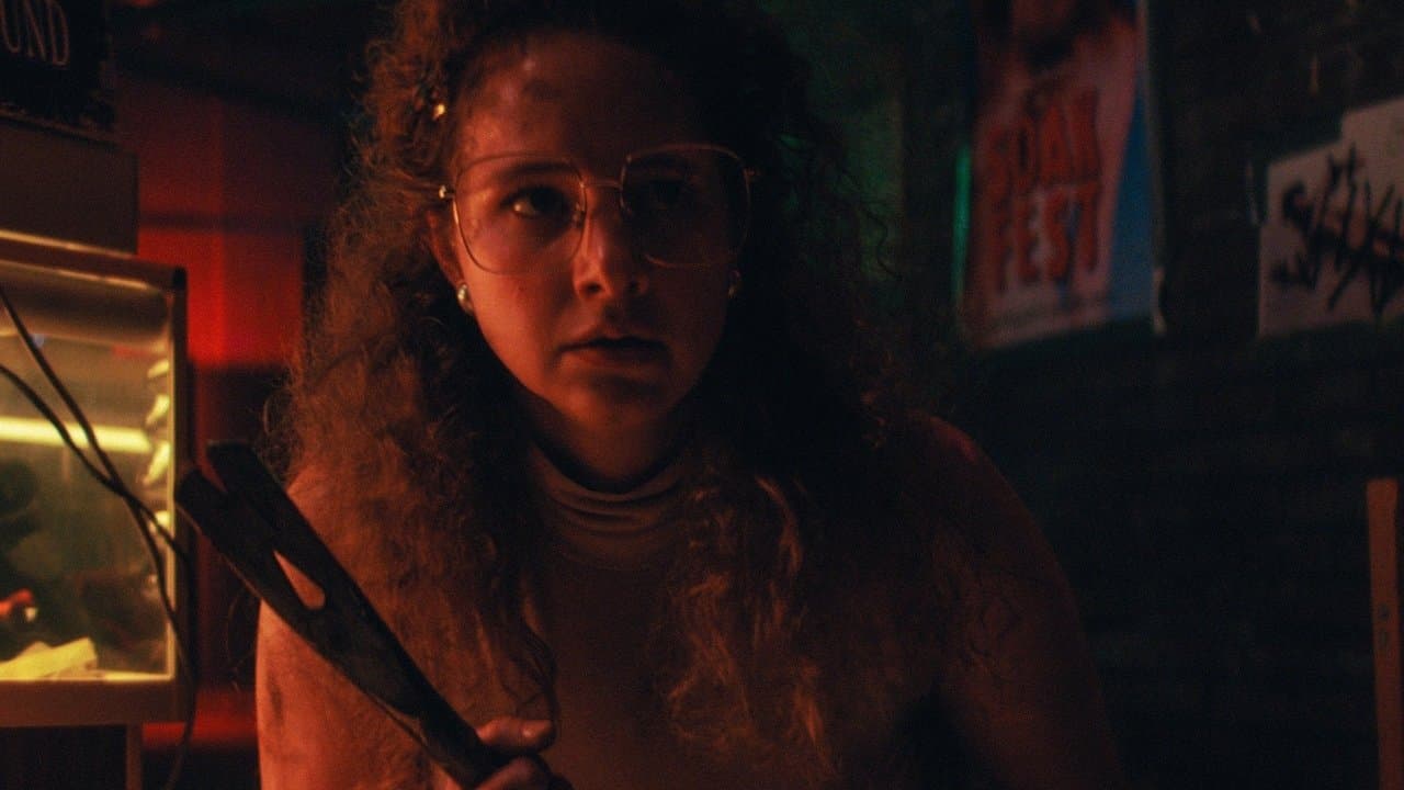 Imagem de fundo do filme Revealer