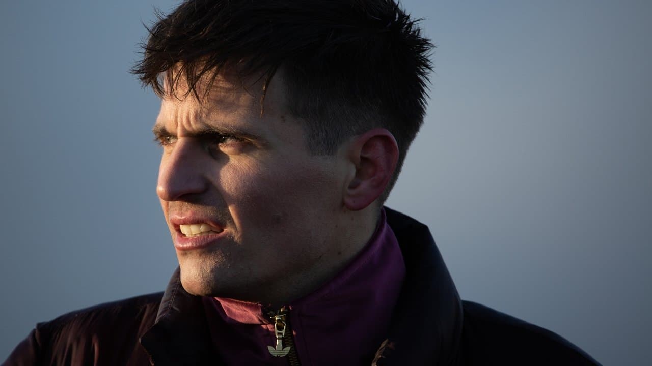 Imagem de fundo do filme Cão Danado